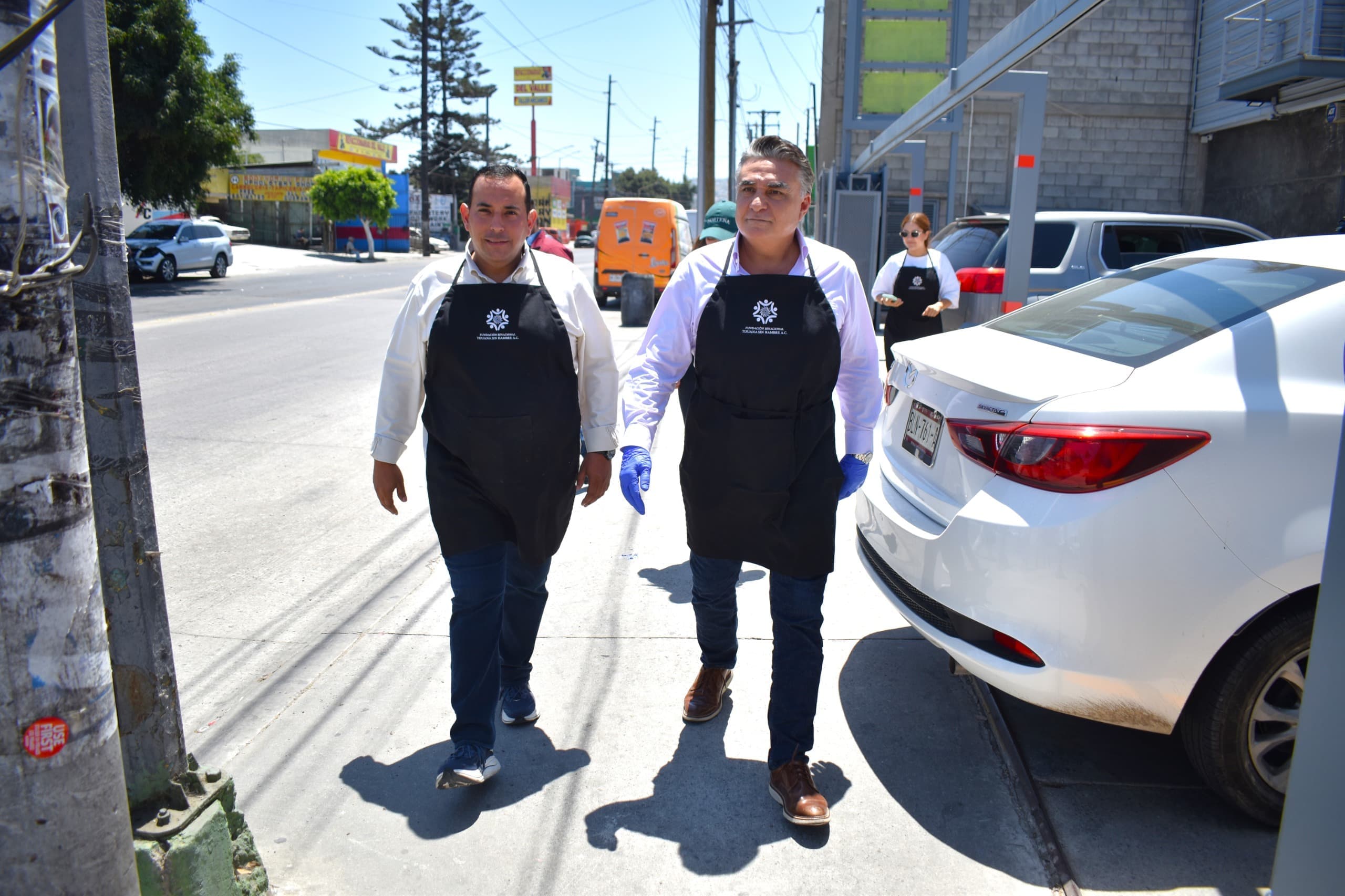 RUIZ URIBE VISITA FUNDACIÓN BINACIONAL “TIJUANA SIN HAMBRE”