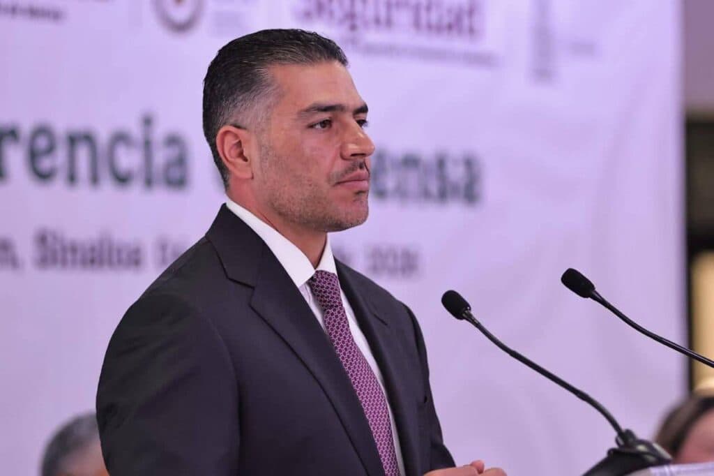 Omar García Harfuch, secretario de Seguridad, durante una conferencia en la que se discuten resultados en seguridad pública.