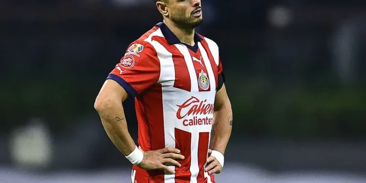 Nueva lesión en rodilla de Chicharito Hernández