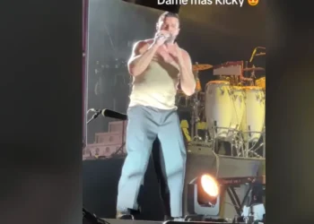 Critican a Ricky Martin por ganar peso