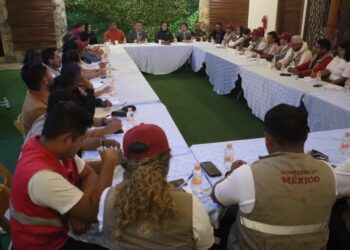 ENCABEZA ARIADNA MONTIEL REYES REUNION CON BRIGADAS DEL CENSO DEL BIENESTAR PARA SAN QUINTÍN