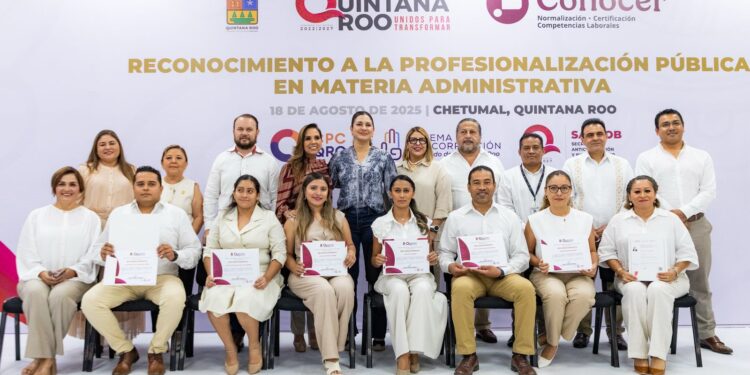 Estefanía Mercado reconoce el esfuerzo de la gobernadora en la profesionalización de los servidores públicos en Quintana Roo